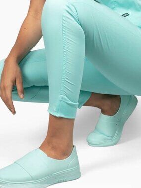 Gales Frontline Slip-On Ultra Comfort Waterproof by STAND in Mint Size 8.5
